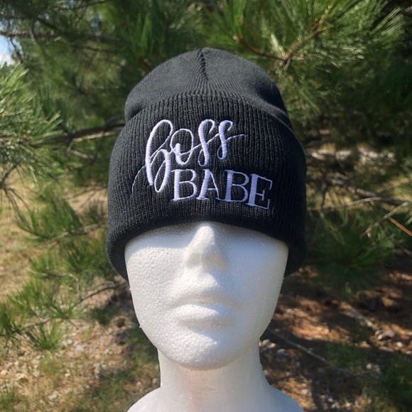 New Exclusive Boss BABE Fold Over Beanie Hat - Picture 2 of 4